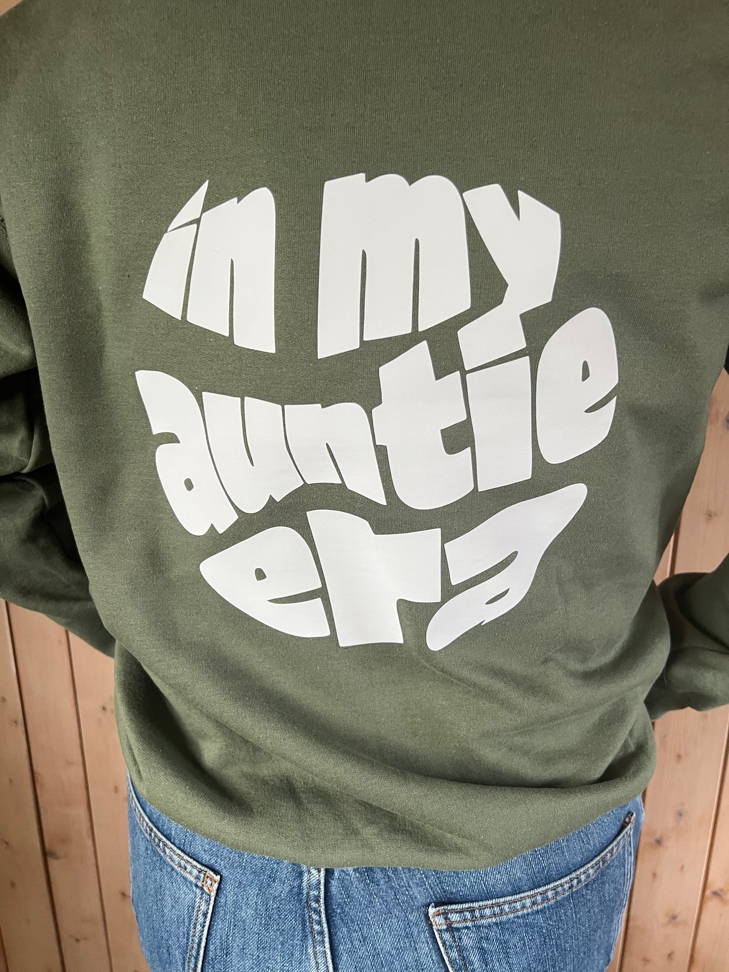 SWEATER IN MY AUNTIE ERA